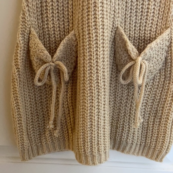 Beige sweater dress in size M - Picture 3 of 12